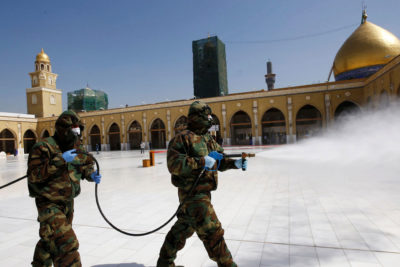 رشاندنى مزگه‌وتێك به‌ ده‌رمانى دژه‌ ڤایرۆس | فۆتۆ: Reuters