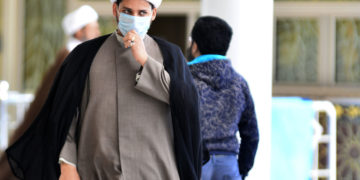 مامۆستایه‌كى ئاینى له‌ نه‌جه‌ف | فۆتۆ: AFP