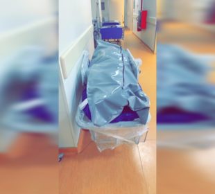 وێنهى تهرمى یهكێك لهوانهى به ڤایرۆسى كۆرۆنا كۆچى دوایی كردووه له سلێمانى | فۆتۆ: SNN