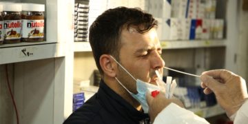 پشكنینى ڤایرۆسى كۆرۆنا له ههرێمى كوردستان | فۆتۆ: ههوراز ئهحمهد \ SNN