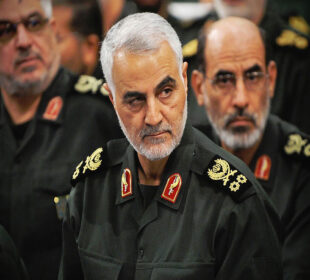 قاسم سولهیمانى، فهرماندهى فهیلهقى قودسى سوپاى پاسدارانى ئێران | فۆتۆ: Anadolu Agency/Getty Images