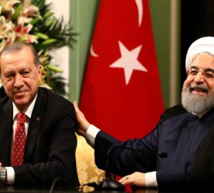 ڕهجهب تهیب ئهردۆغان، سهرۆكى توركیا و حهسهن روحانى سهرۆكى ئێران | فۆتۆ: AP