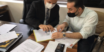 كۆنسوڵى گشتى چیك له ههرێمى كوردستان و بهڕێوهبهرى تهندروستى ههڵهبجه | فۆتۆ: SNN