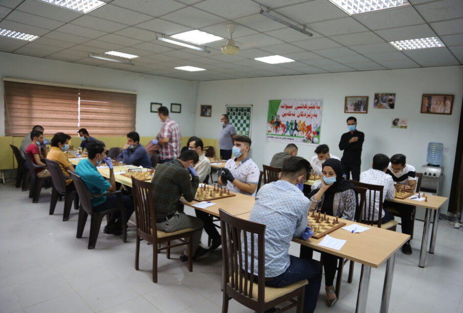 دیمەنێک لە پاڵەوانێتیەکە