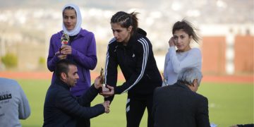 دیمەنێک لە پاڵەوانێتیەکە