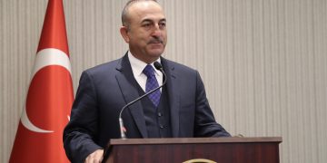 مەولود چاوشئۆغلو