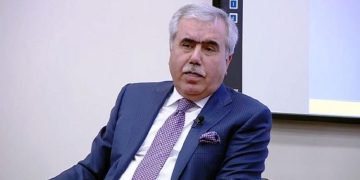 فازل نه‌بى، بریكارى پێشووترى وه‌زاره‌تى دارایی عێراق | فۆتۆ: IRAQIA