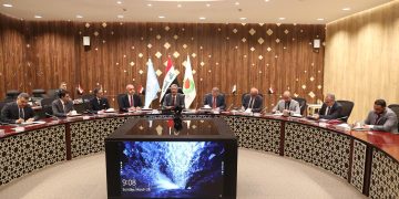 كۆبوونهوهى شاندى ههرێم لهگهڵ وهزیرى نهوتى عێراق | فۆتۆ: IRAQGOV