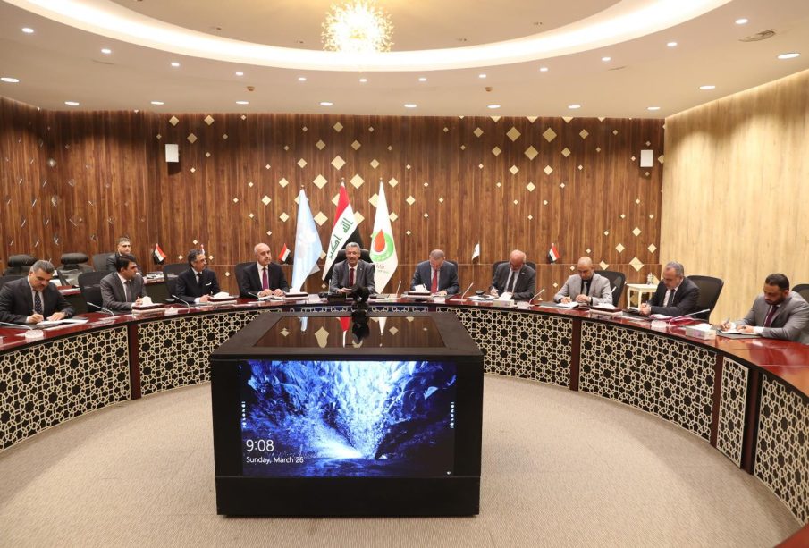 كۆبوونه‌وه‌ى شاندى هه‌رێم له‌گه‌ڵ وه‌زیرى نه‌وتى عێراق | فۆتۆ: IRAQGOV