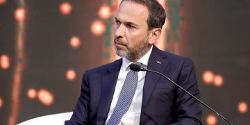 ئاڵپ ئهرسهلان باریراكتار، وهزیرى وزى و سهرچاوه سروشتیهكانى توركیا | فۆتۆ: TRT Haber
