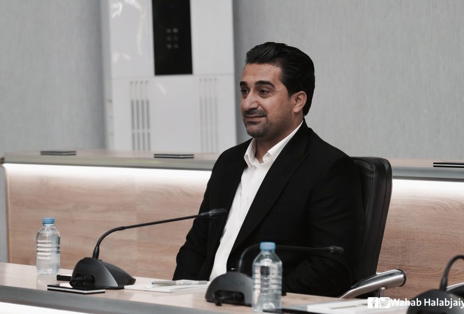 وه‌هاب هه‌ڵه‌بجه‌یی، فه‌رمانده‌ى هێزه‌كانى دژه‌ تیرۆر و ئه‌ندامى سه‌ركردایه‌تى یه‌كێتیی نیشتمانیی كوردستان | فۆتۆ: نووسینگه‌ى راگه‌یاندنى وه‌هاب هه‌ڵه‌بجه‌یی