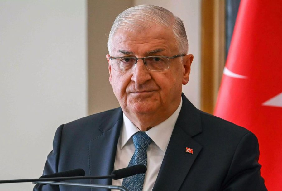 یه‌شار گوله‌ر، وه‌زیرى به‌رگریی توركیا | فۆتۆ: TurkicWorld