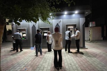 مووچەخۆرانی هەولێرن لە رێگەی هەژماری منەوە مووچە وەردەگرن
