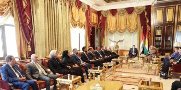 كۆبوونهوهى سهرۆكى پارتى لهگهڵ عهرهب و توركمانهكان | فۆتۆ: بارهگاى بارزانى